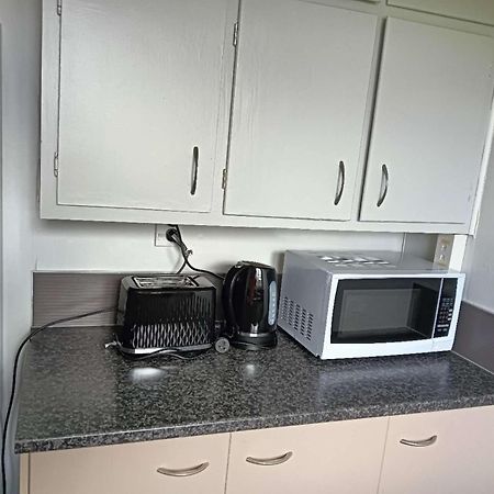 Three-Bedroom House A At 23 Mallard Drive, Selwyn Heights Rotorua Exterior foto