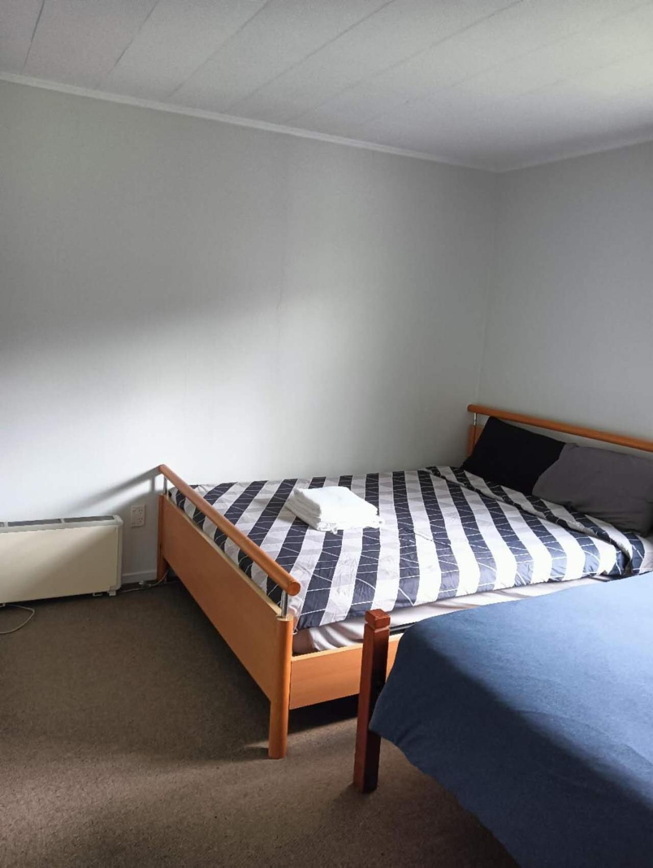Three-Bedroom House A At 23 Mallard Drive, Selwyn Heights Rotorua Exterior foto